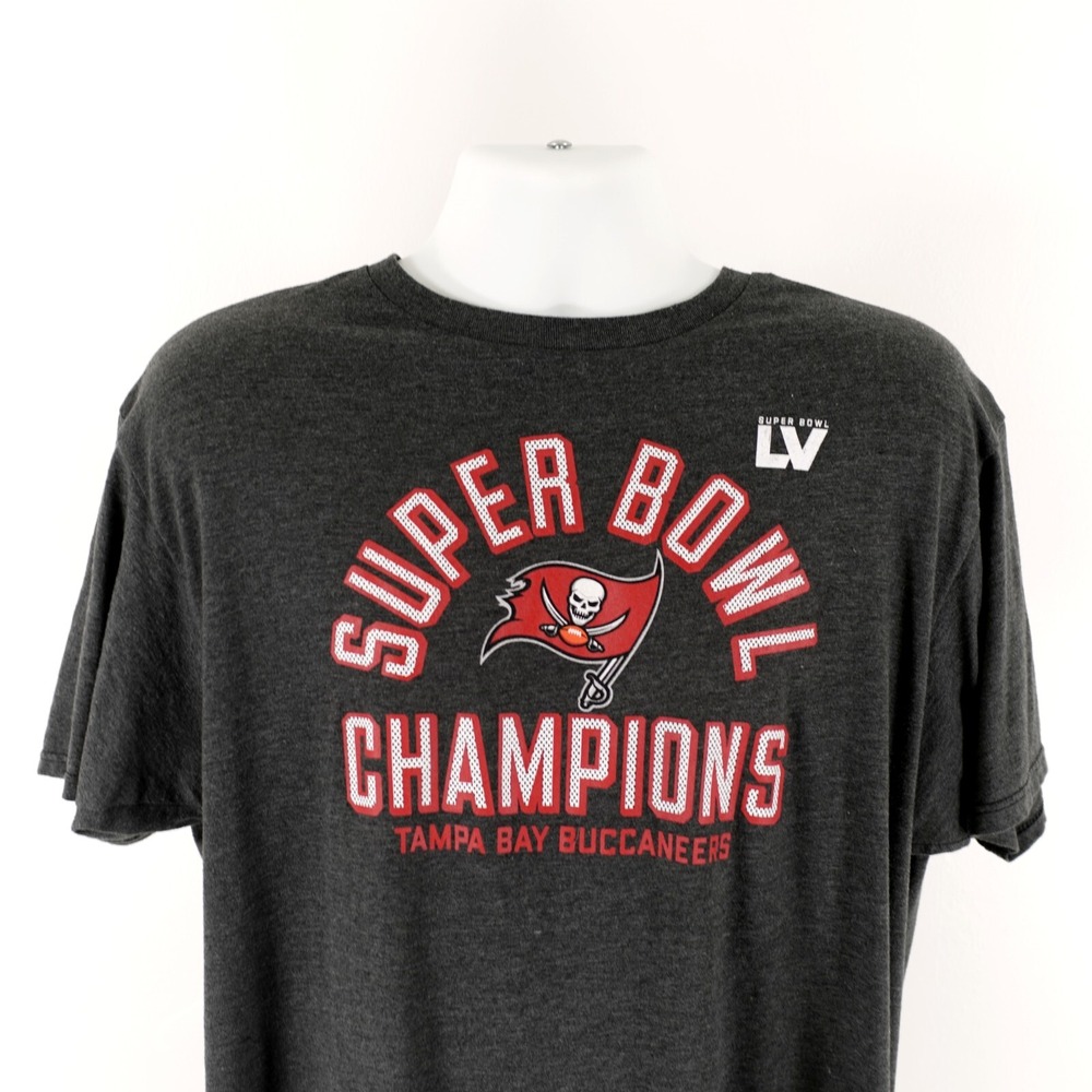 NFL Optima Gray Buccaneers Super Bowl Champions LV XL T-Shirt Short Sleeve Crew